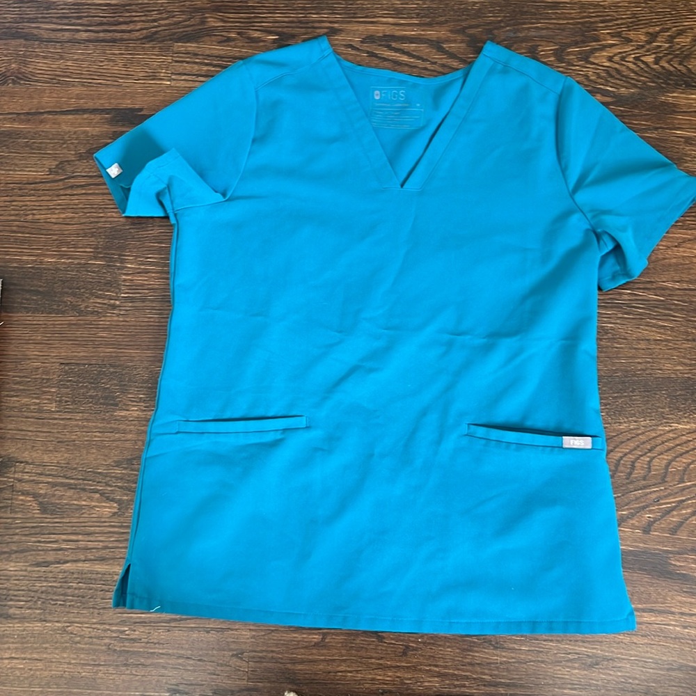 Figs scrub top in teal - women’s